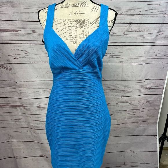 Guess Dresses & Skirts - 1024-Guess size 10 nwt blue dress